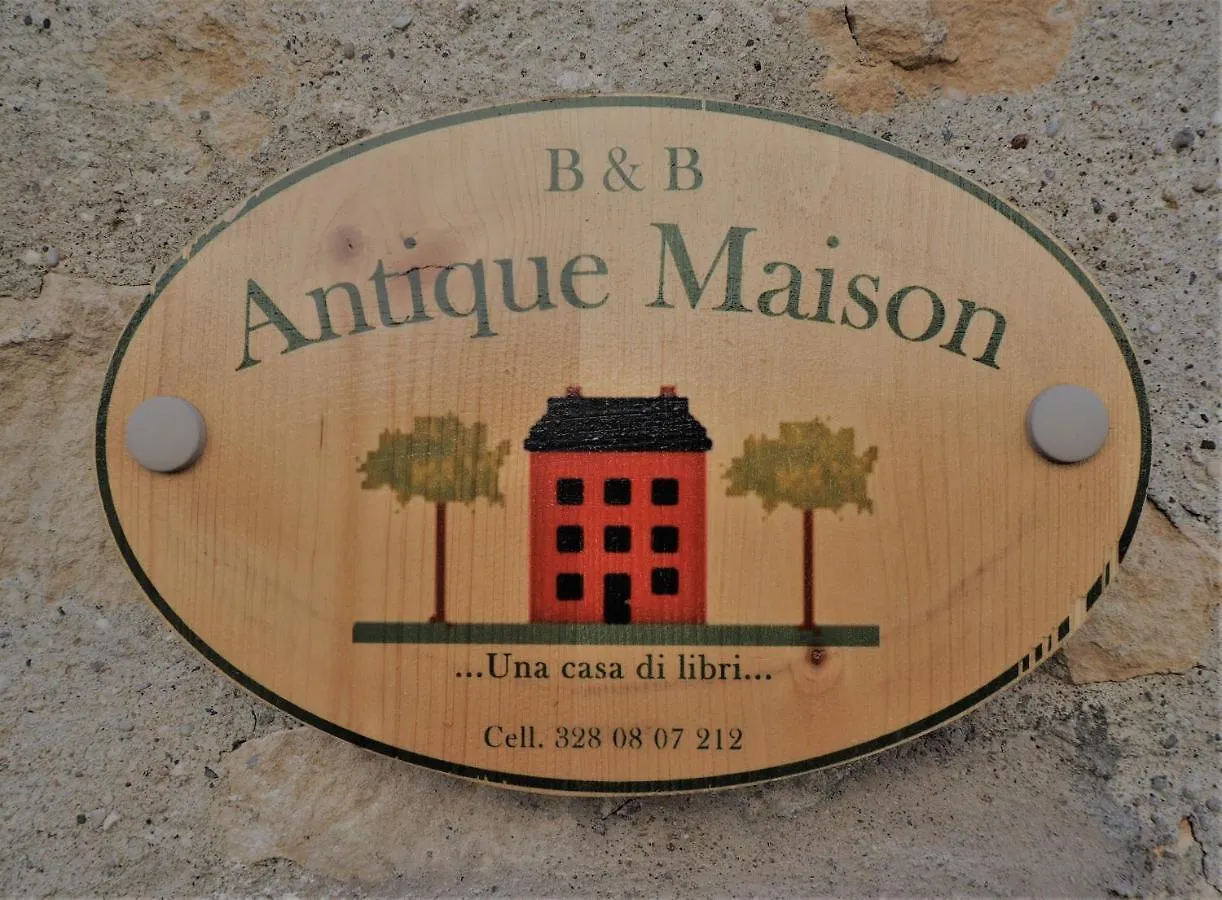 B&B Antique Maison ソアーヴェ