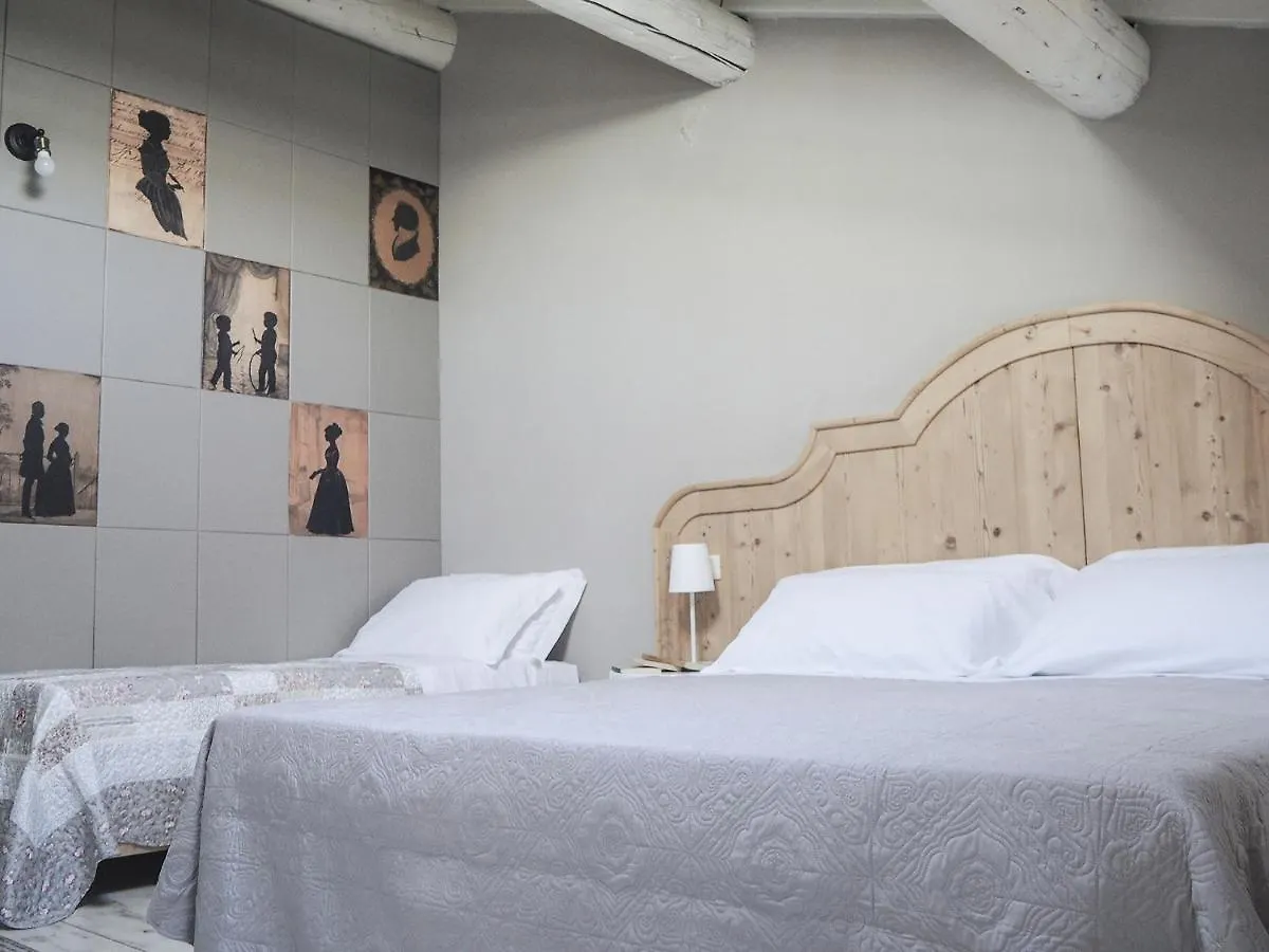 ベッド・アンド・ブレックファスト B&B Antique Maison ソアーヴェ